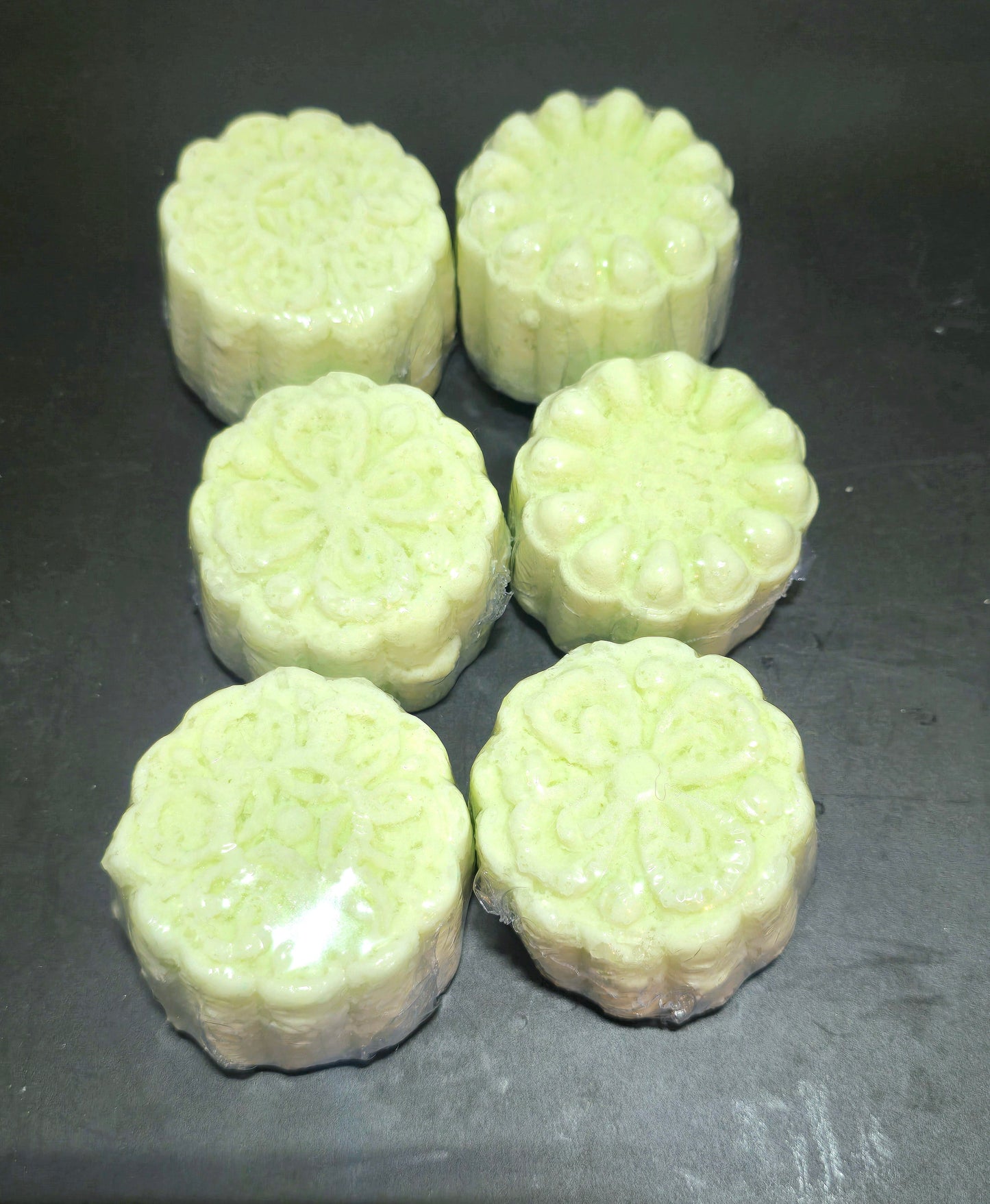 Muscle Relaxing - Eucalyptus & Peppermint Bath Bombs
